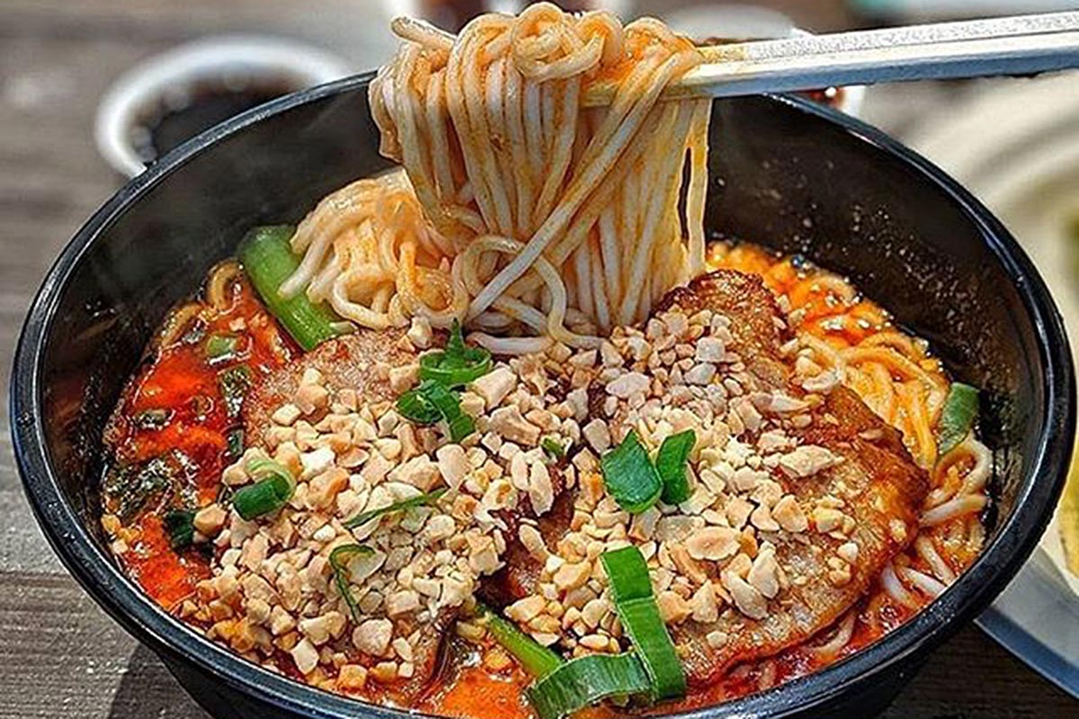 Pork Chop Dan Dan Noodle